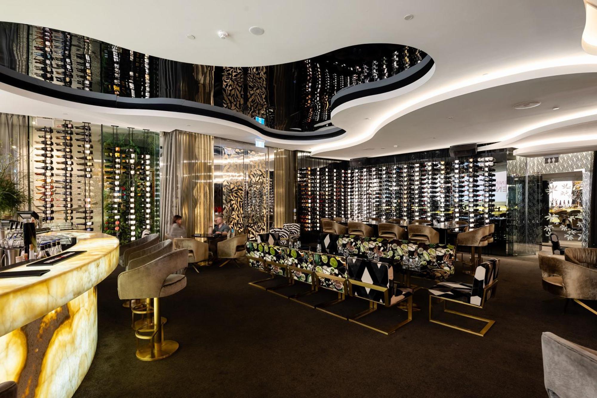 เอ็มโพเรียม เซาท์แบงก์ Hotel บริสเบน ภายนอก รูปภาพ The interior of the restaurant
