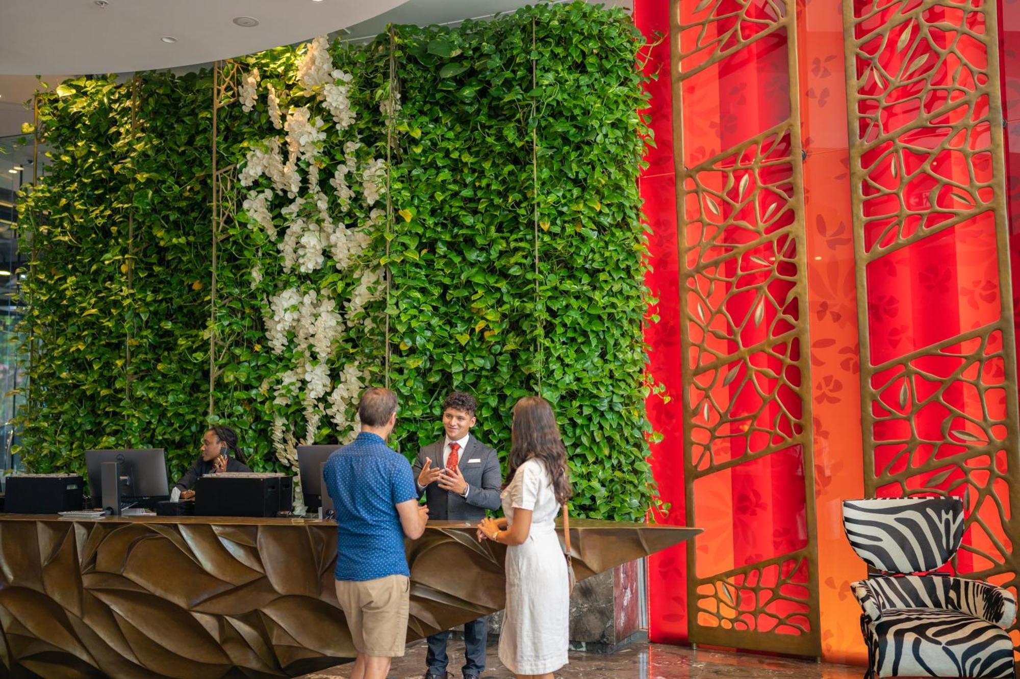 เอ็มโพเรียม เซาท์แบงก์ Hotel บริสเบน ภายนอก รูปภาพ The lobby of the hotel