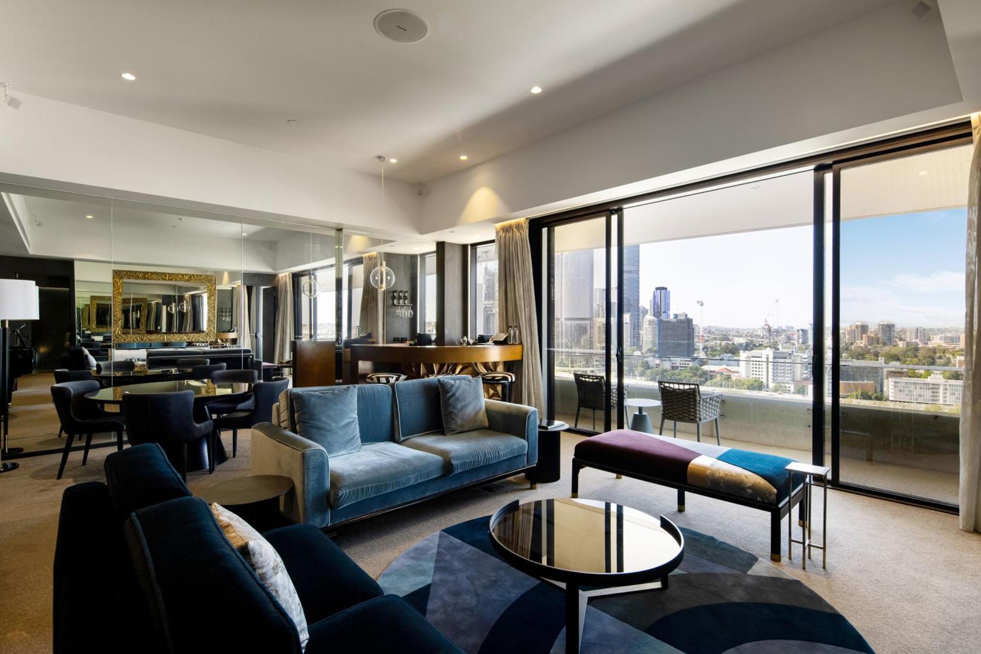 เอ็มโพเรียม เซาท์แบงก์ Hotel บริสเบน ภายนอก รูปภาพ The living room of a three-bedroom apartment